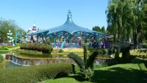Mad Hatters Tea Cups