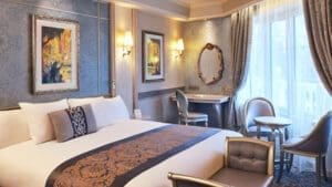 Disneyland Hotel Paris superior room
